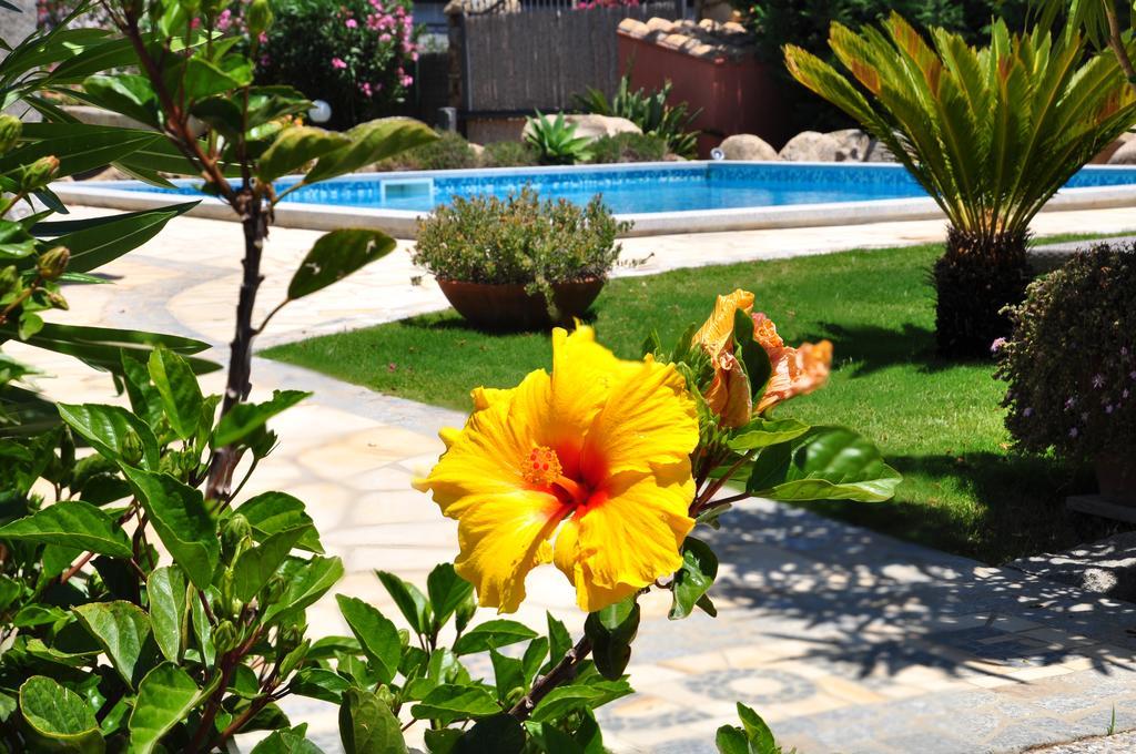 B&B I Graniti Sardi Villasimius Exterior foto