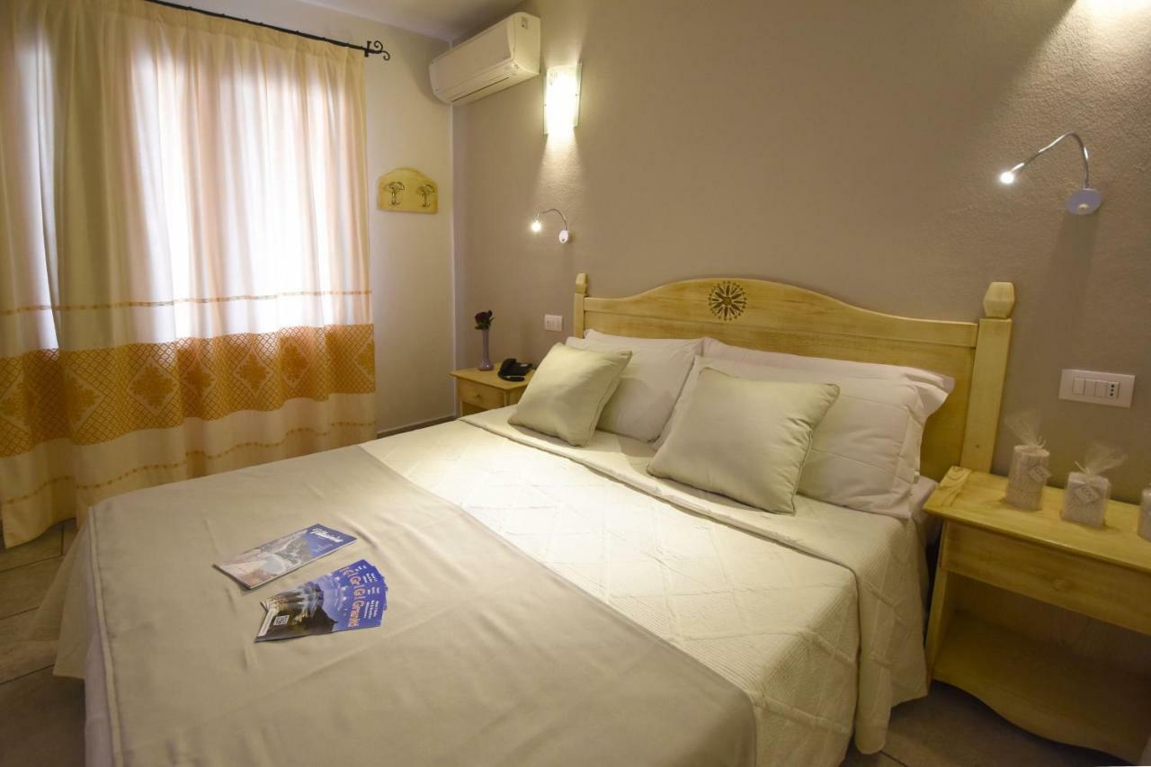 B&B I Graniti Sardi Villasimius Exterior foto